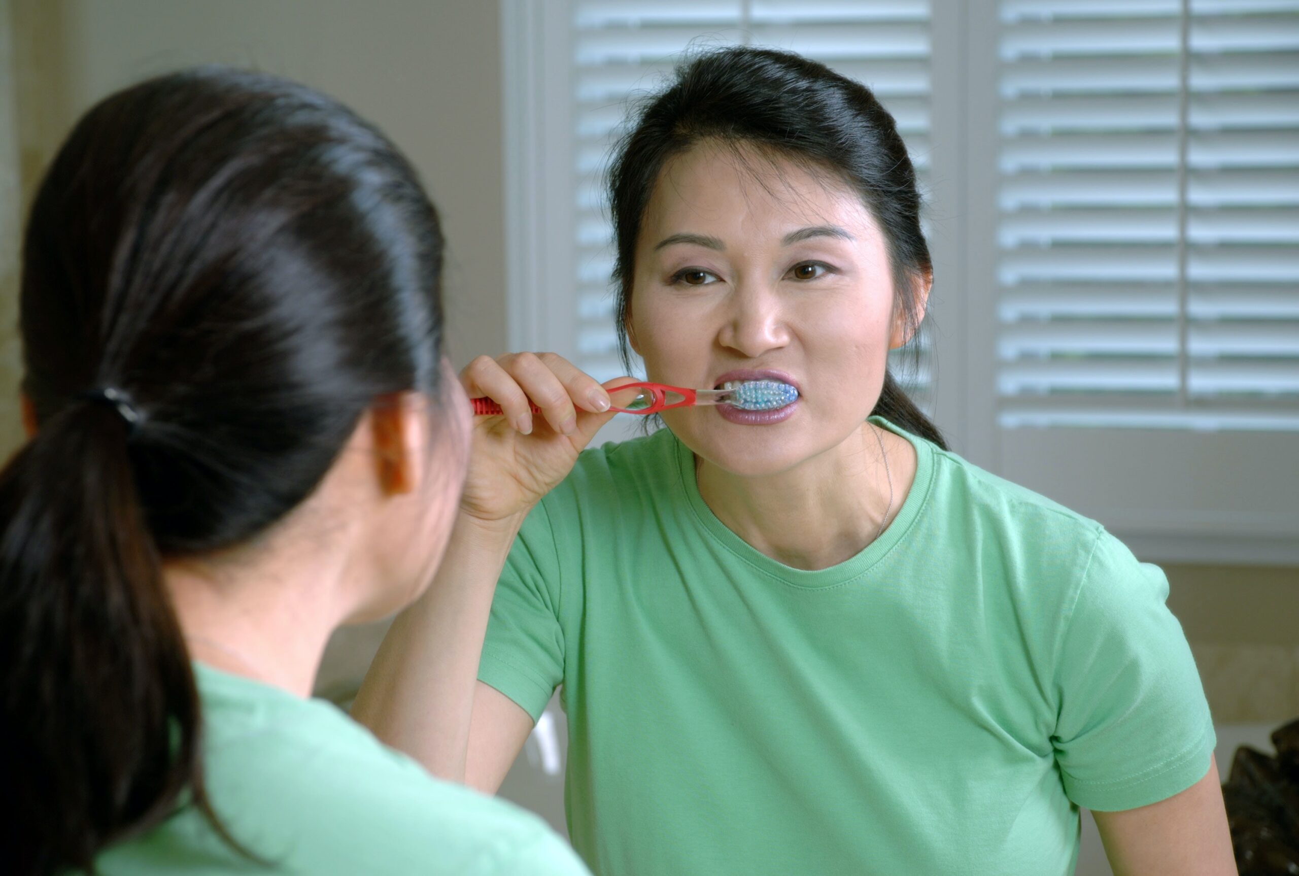 brushing teeth is healthy